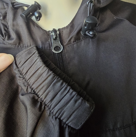 O'neill Zip Up Wind Breaker - Picture 2 of 9